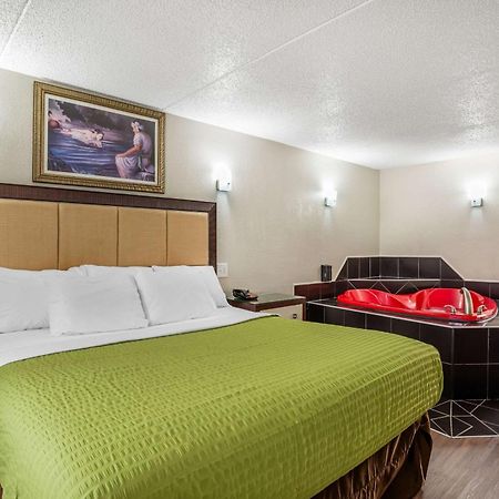 Econo Lodge Richmond-North Chesterfield Εξωτερικό φωτογραφία