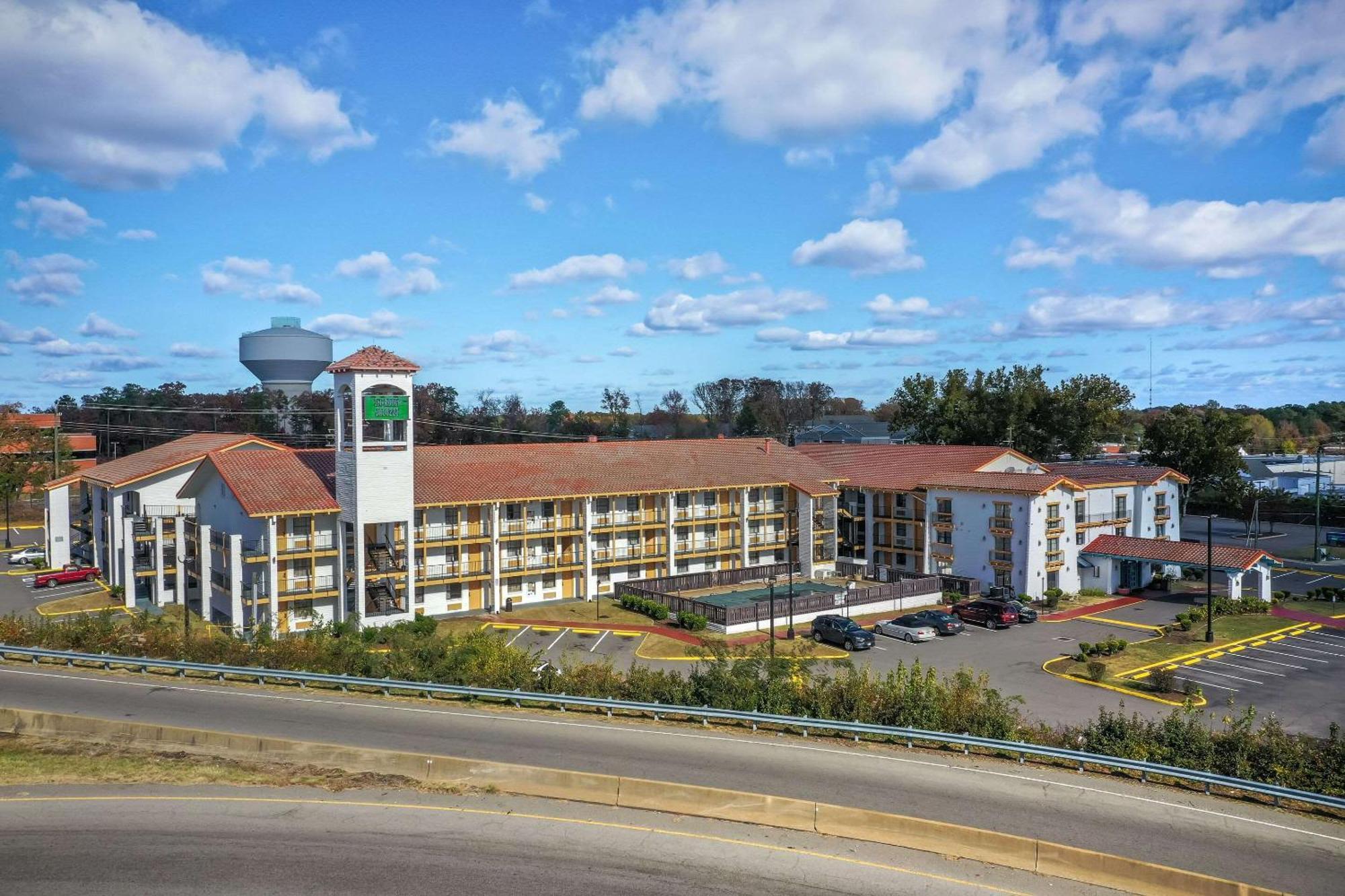 Econo Lodge Richmond-North Chesterfield Εξωτερικό φωτογραφία